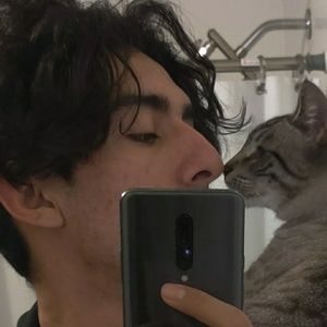 Meet your Posher, Eli